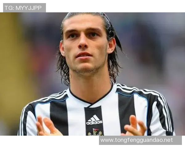 足球球星卡罗尔是谁？精彩视频带你了解这位传奇球员的成长与辉煌历程